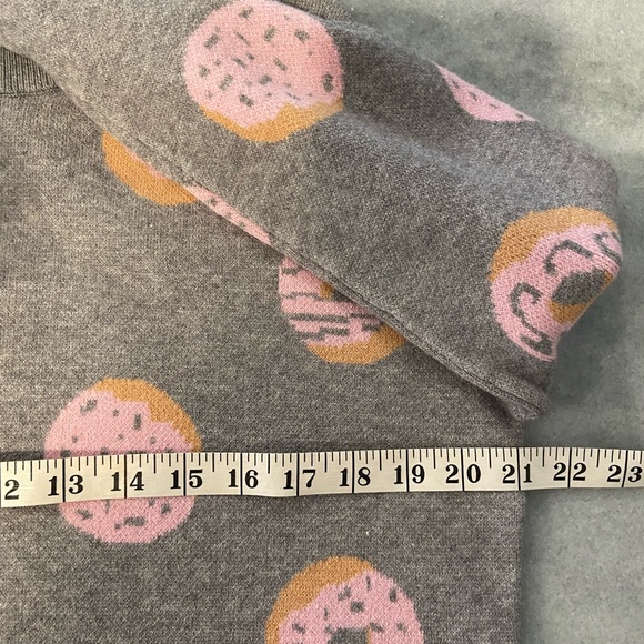 NWT If It Were Me Size S Oversized Cropped Pink Frosted Donut Pullover Sweater - Picture 13 of 13